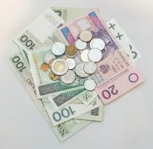 Jak przeliczyć brutto na netto - poradnik i kalkulator